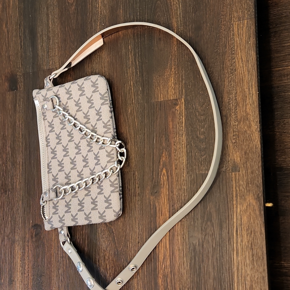 Micheal Kors waist purse